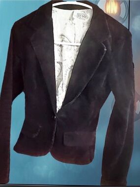 Chic Black Distressed Corduroy Jacket/Blazer